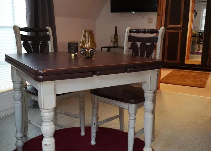 Mosel Reblaus * 첼 안 데어 모젤